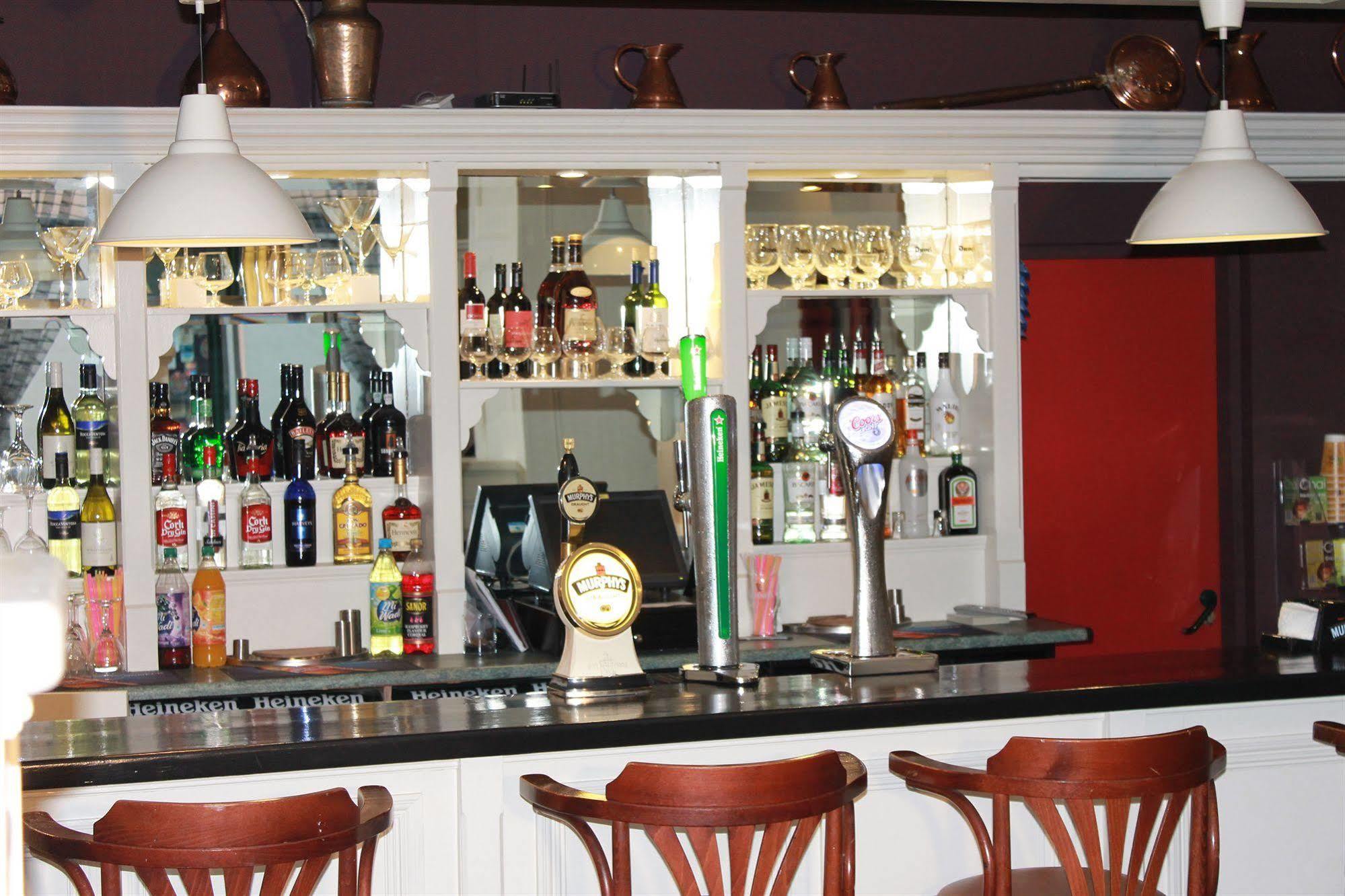 The Clonakilty Hotel エクステリア 写真
